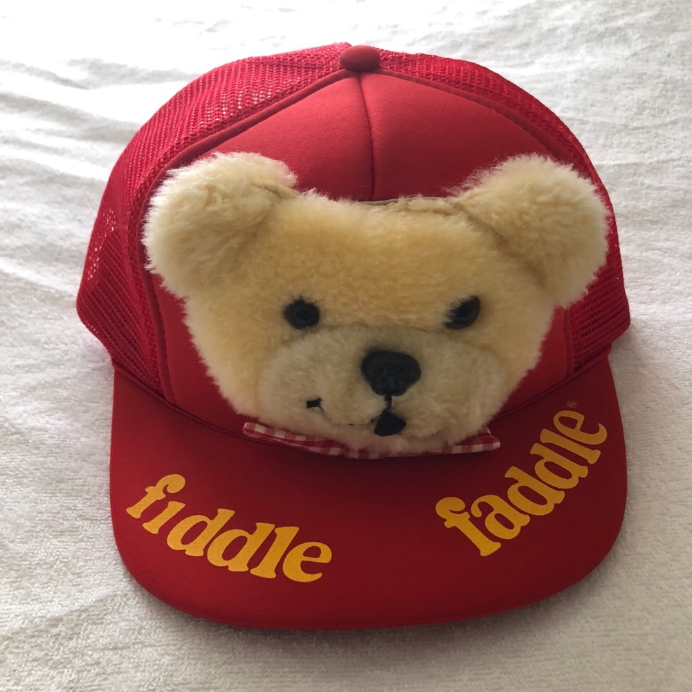 Vintage Fiddle Faddle Trucker Hat 🐻